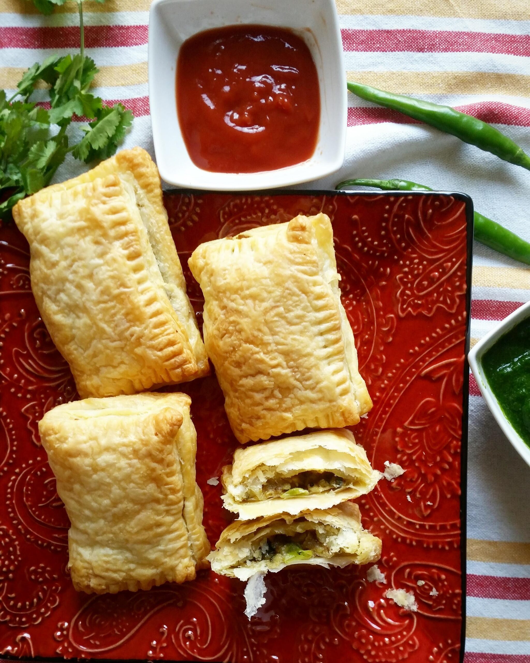 Potato Puff Pastry/Aloo Puffs