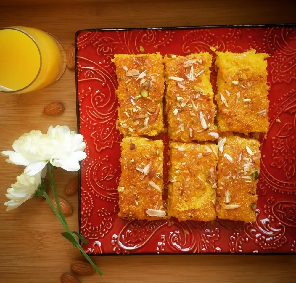 Eggless Mango Cake