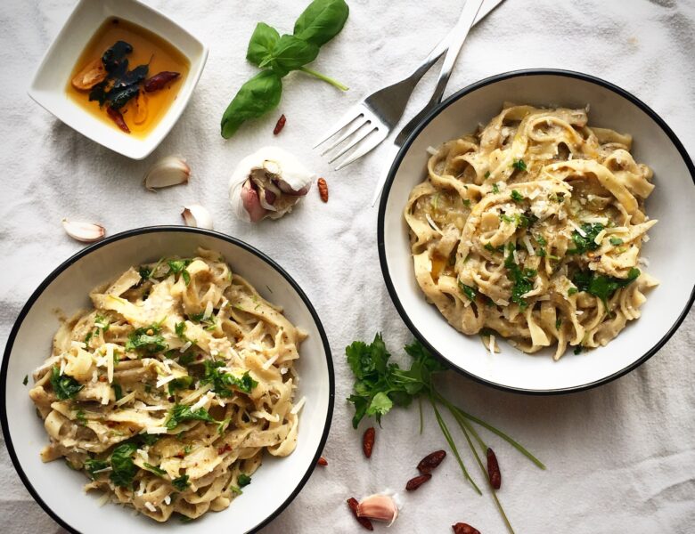 Pasta in creamy mushroom sauce
