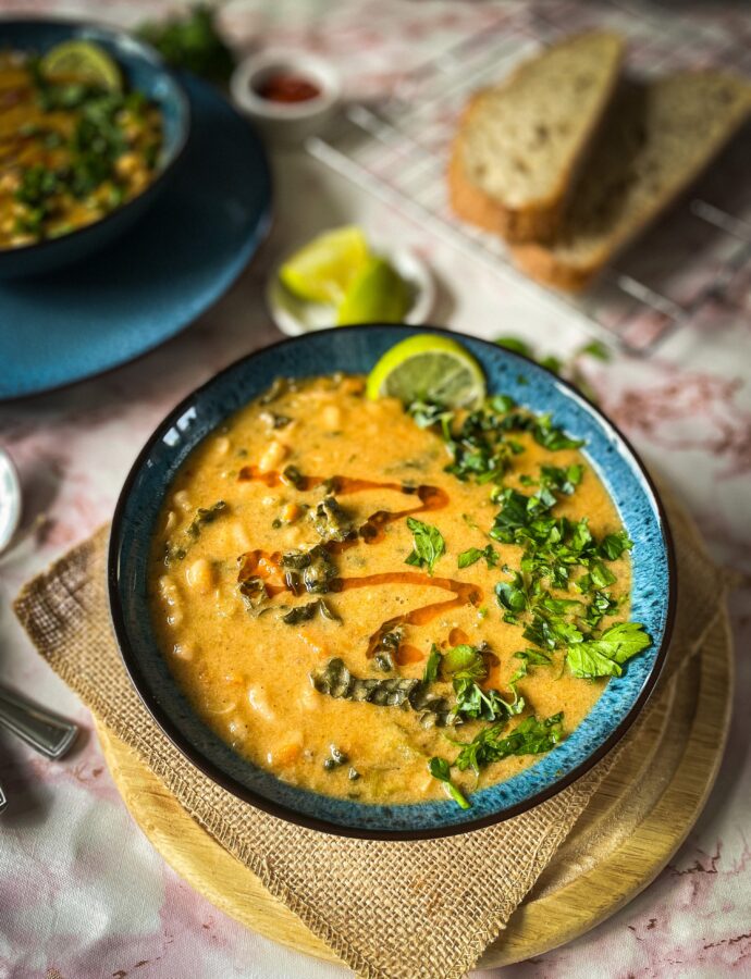 Mediterranean White bean Soup with Harissa