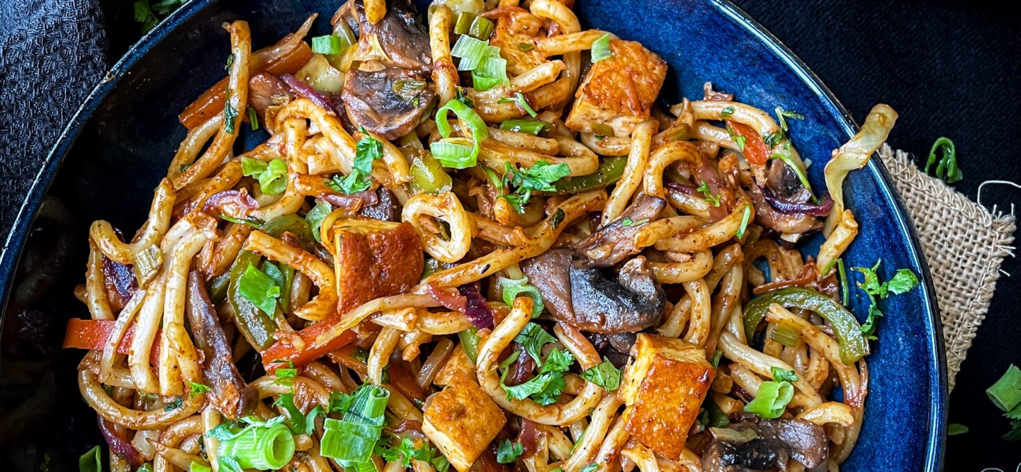 Veggie Yaki Udon (Japanese stir fried noodles )