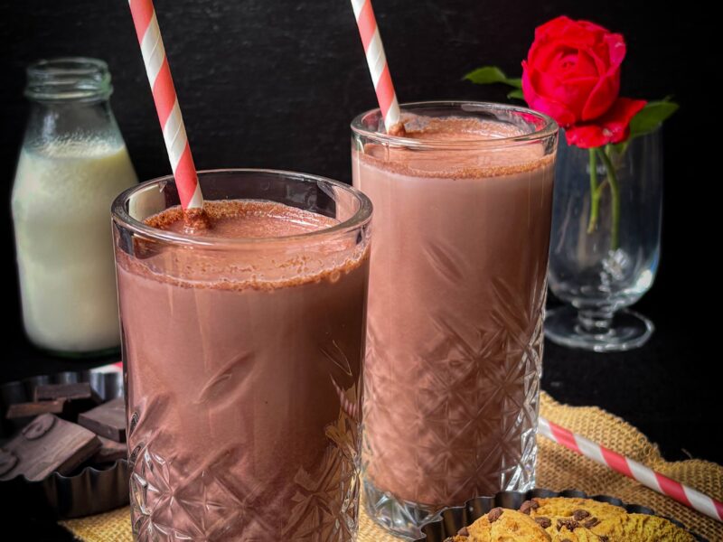 Home made Chocolate milk ( No syrup needed )