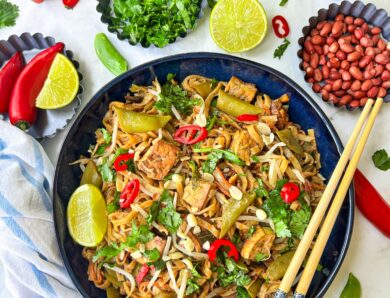Vegetable Pad Thai with Tofu