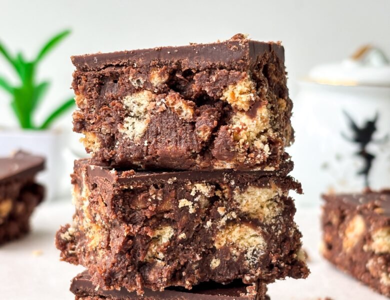 Chocolate Hedgehog slice ( No bake recipe )